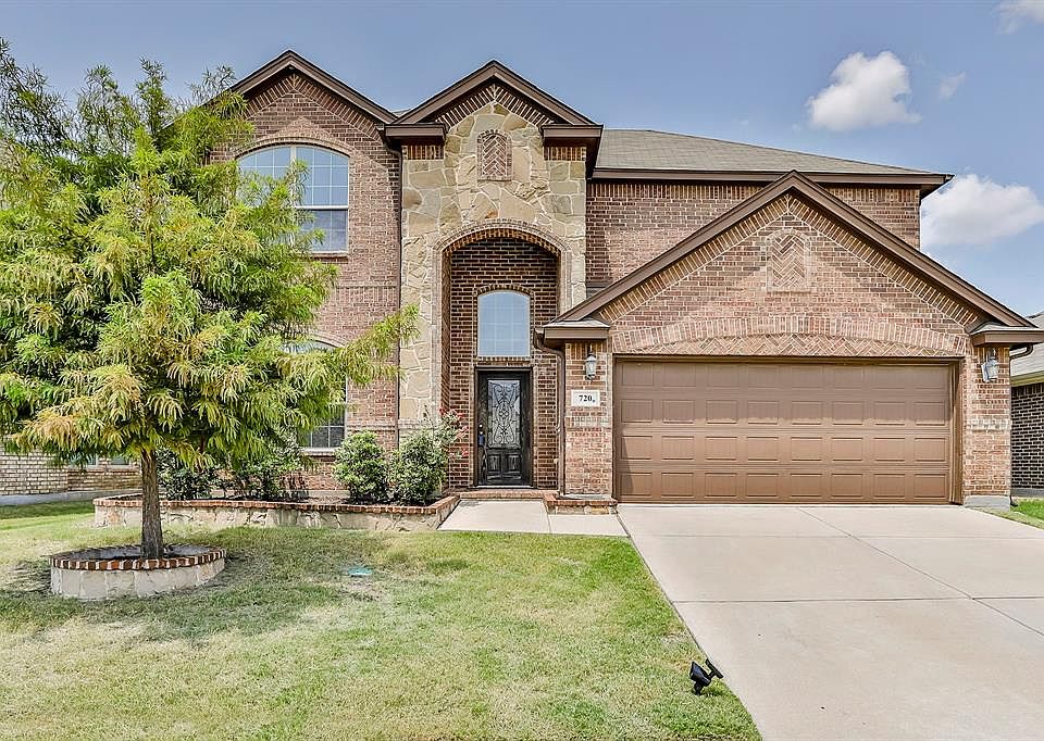 1st image of 720 Cypress Hill Dr