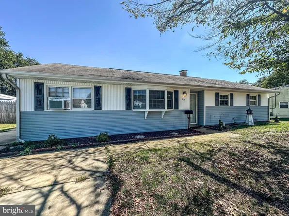 205 Nathaniel Rd, Newark, DE 19713
