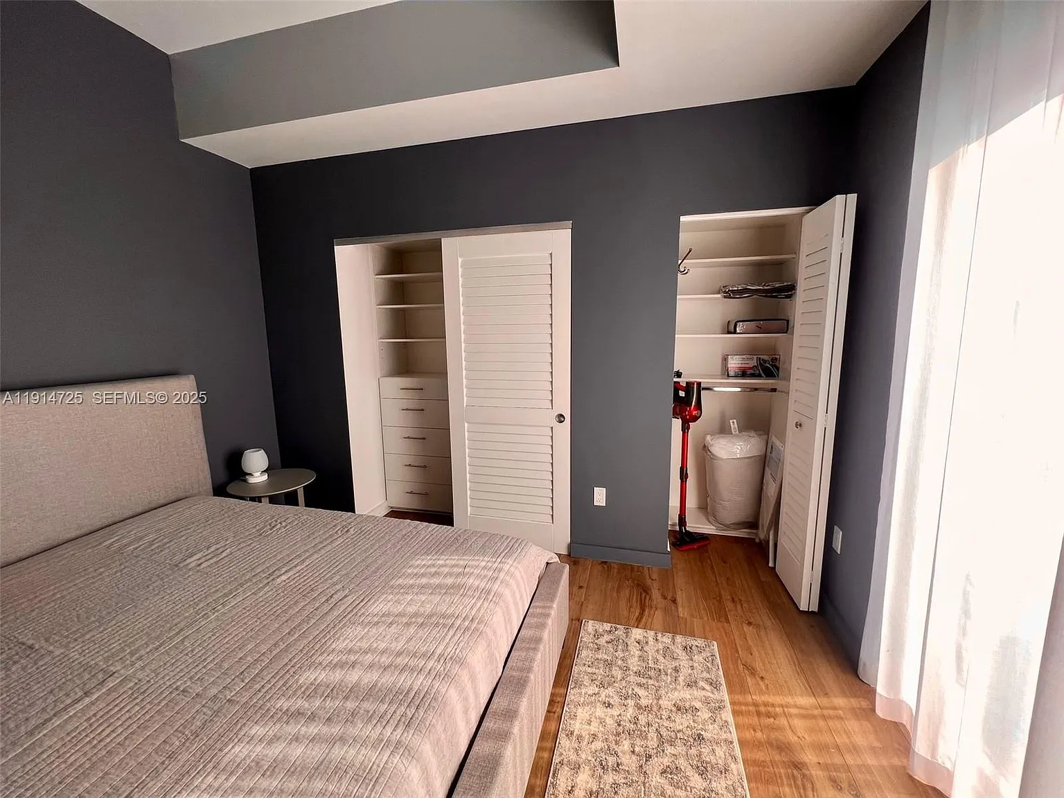 1 bed, 607 sqft, $3,300 — Photo 2