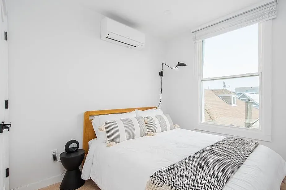 1 bed, 1.0 bath, 400 sqft, $3,000 — Photo 4