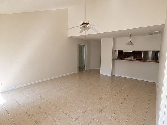vaulted ceilings living room