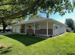 730 9th St, Adams, NE 68301