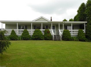 5750 Mountain Rd NE, Mechanicstown, OH 44651