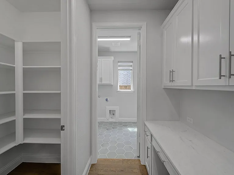 861 Lady Tessala Ave — Photo 23