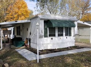 108 Hickory Cir, Elyria, OH 44035