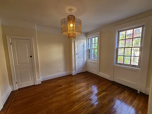 Rented by M.Woods & Associates | media 15