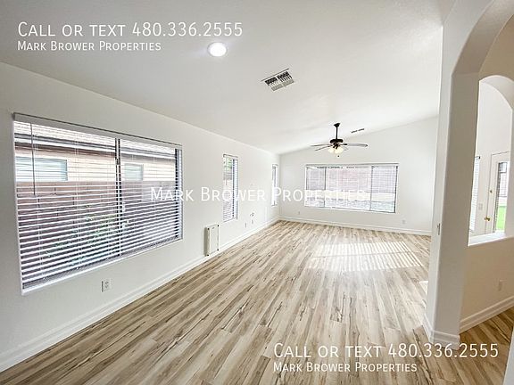 5th image of 425 E Embassy Dr