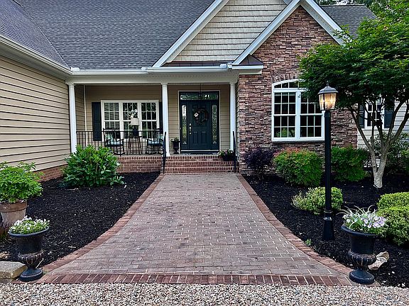 3rd image of 7543 Madison Estates Dr