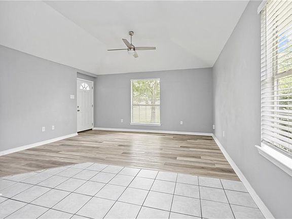 5th image of 204 Parkway North Dr