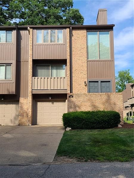 1st image of 336 Central Dr