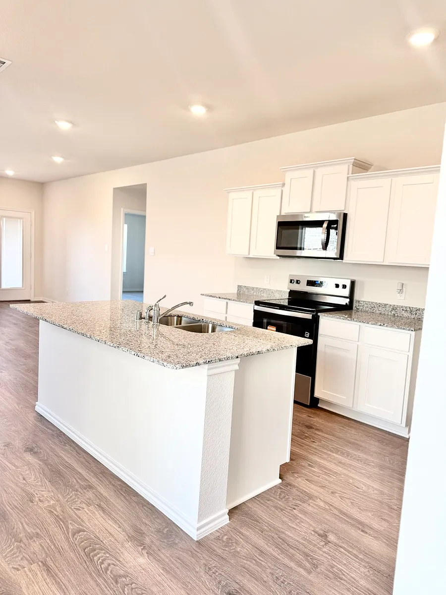 Building Photo - 909 Jefferson Way