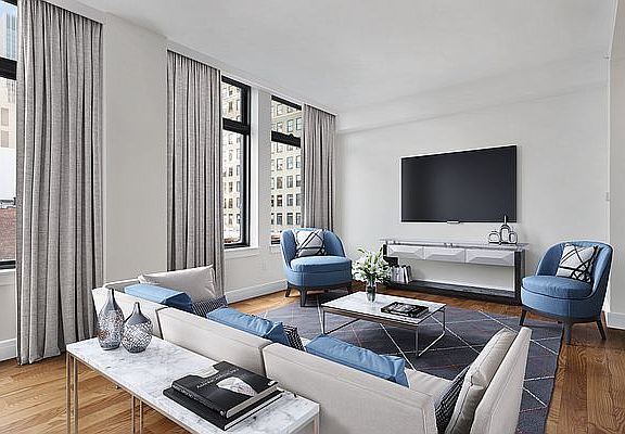 3rd image of 34 Leonard St APT 6B