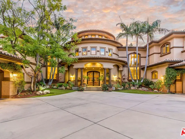 23920 Linden Ter, Calabasas, CA 91302