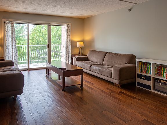 5th image of 7071 W Touhy Ave APT 506