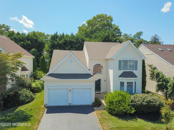 10 Windward Way, Red Bank, NJ 07701