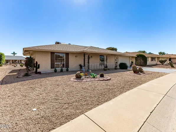 9227 W MEADOW HILLS Drive, Sun City, AZ 85351