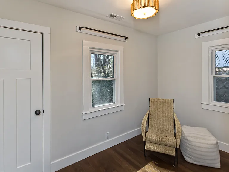 10 Laban Ln — Photo 24