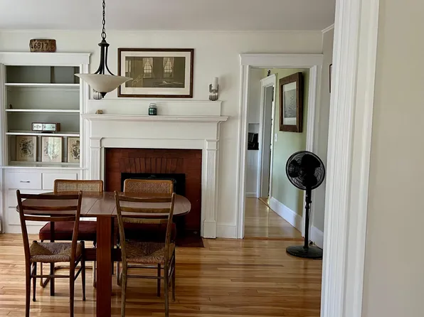166 Allen Ave #1, Portland, ME 04103