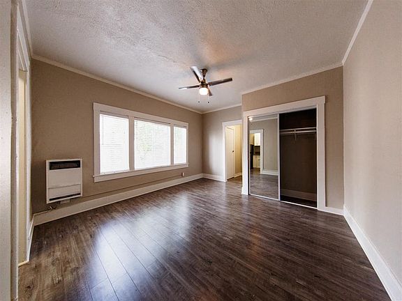 4th image of 816 S Park View St APT 309