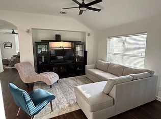 5102 Smithfield Ct, Sachse, TX 75048