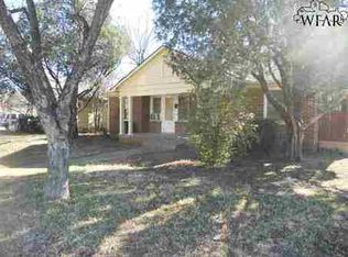 1665 McGregor Ave, Wichita Falls, TX 76301