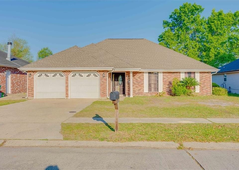 1st image of 2039 Golfview Dr