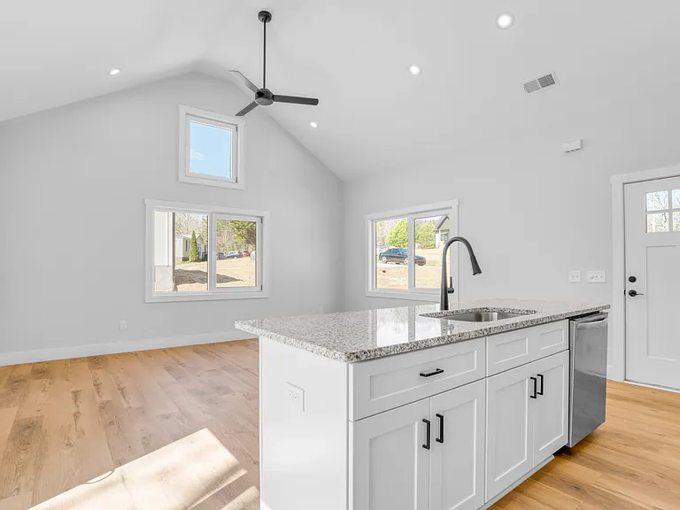 3891 Benny Shrum Ln — Photo 2