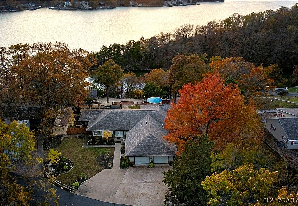 1st image of 41 Royal Ct