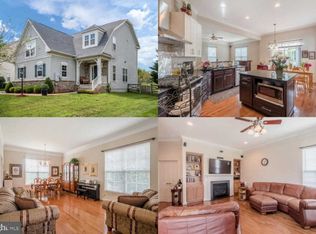 9383 Falling Water Dr, Bristow, VA 20136