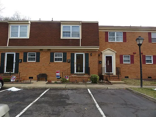 200 Walnut Blvd #4 Photo 1
