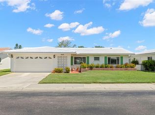 3545 97th Ave N #4, Pinellas Park, FL 33782