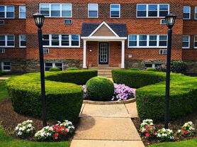Ardleigh Gardens Apartments