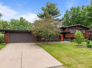 24 HAZELWOOD DRIVE, Stevens Point, WI 54467