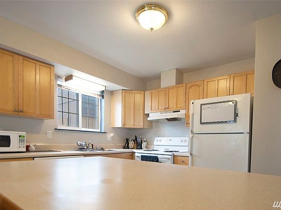 5th image of 1278 NW Elwha Ct