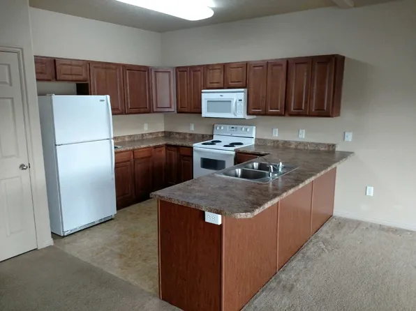 773 W Club Oaks Dr, Sandy, UT 84070