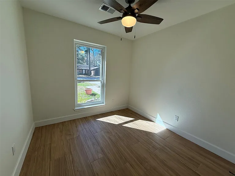 1 Redberry Ct — Photo 12