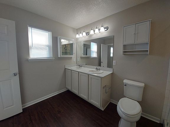 5th image of 13389 Avery Park Ln