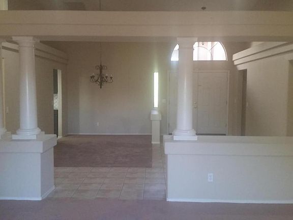 4th image of 4542 E White Feather Ln