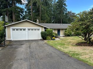 2413 215th Ave SE, Sammamish, WA 98075