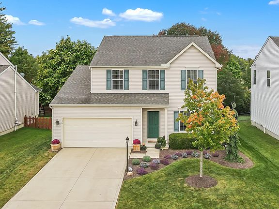 2nd image of 1328 Wagy Sq