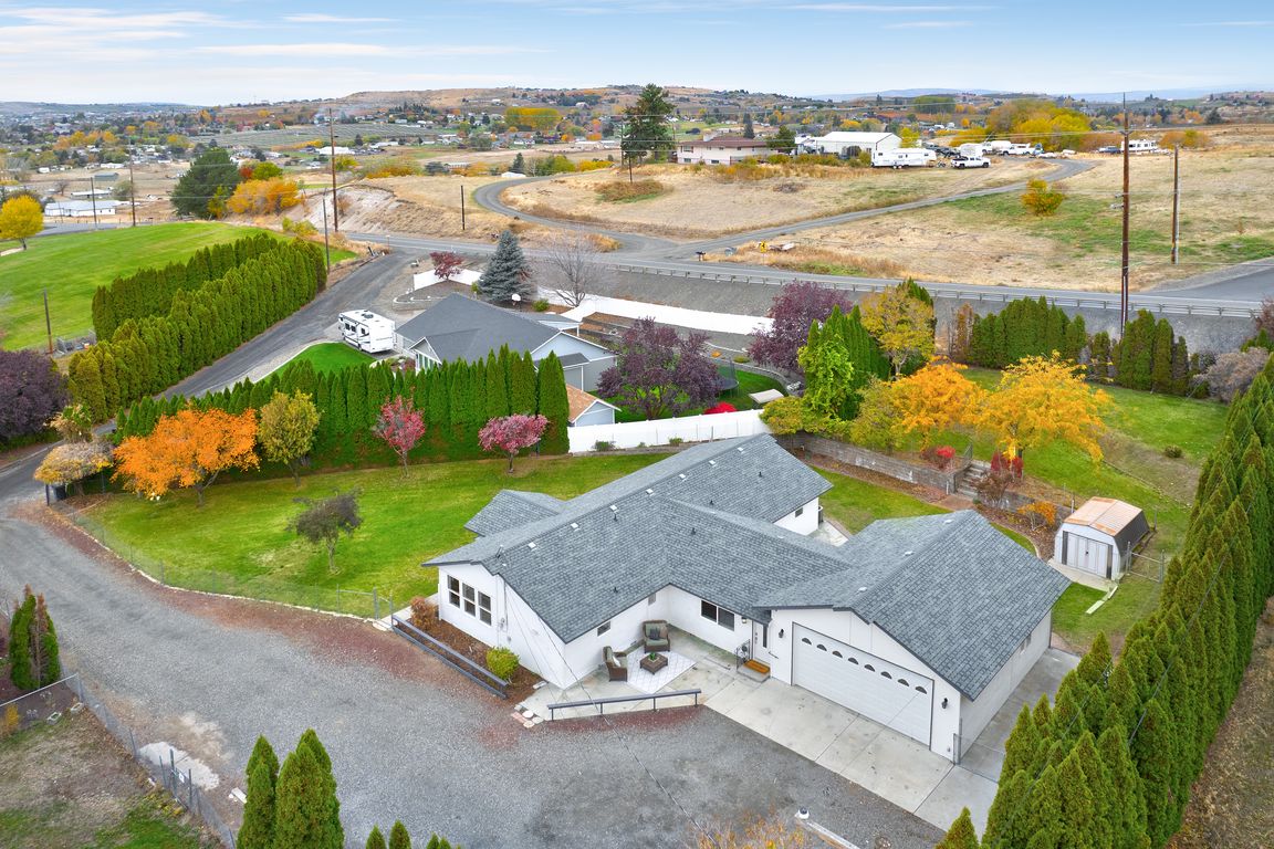 next background image