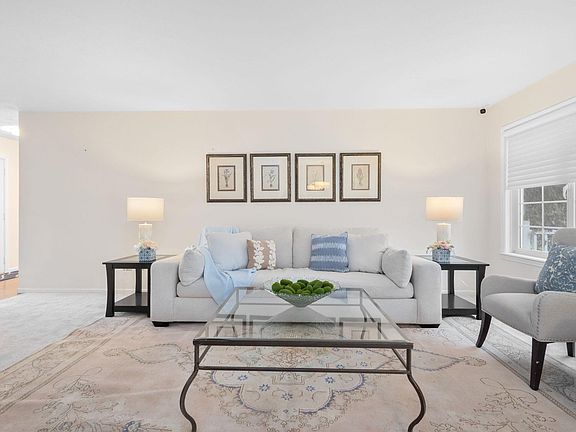 4th image of 18330 Farm Ln