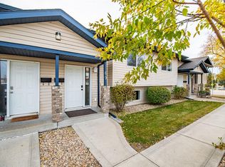 69 Leung Rd, Blackfalds, AB T0C 0J0