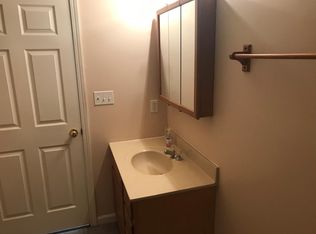 104 Whispering Meadows Dr #B, Campbellsville, KY 42718