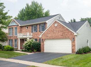 1525 Forest Ridge Rd, Saint Charles, IL 60174