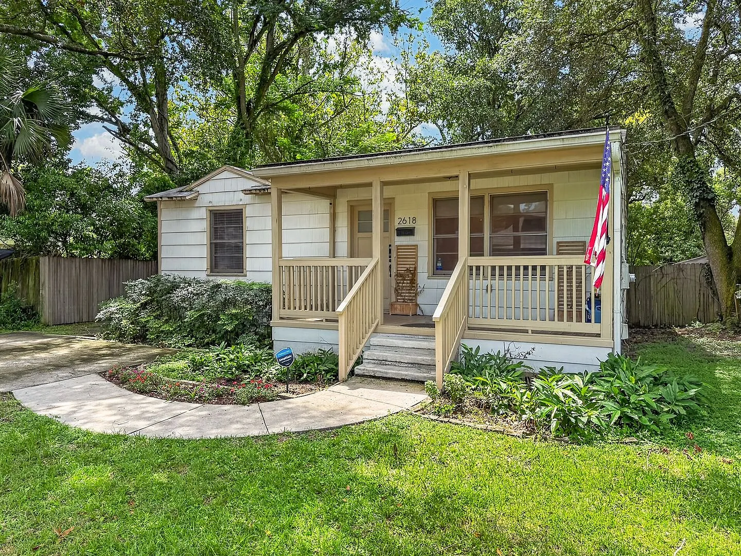Charming Riverside Home! — Photo 1
