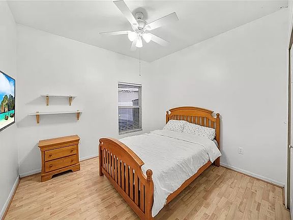 5th image of 9417 Cypress Harbor Dr