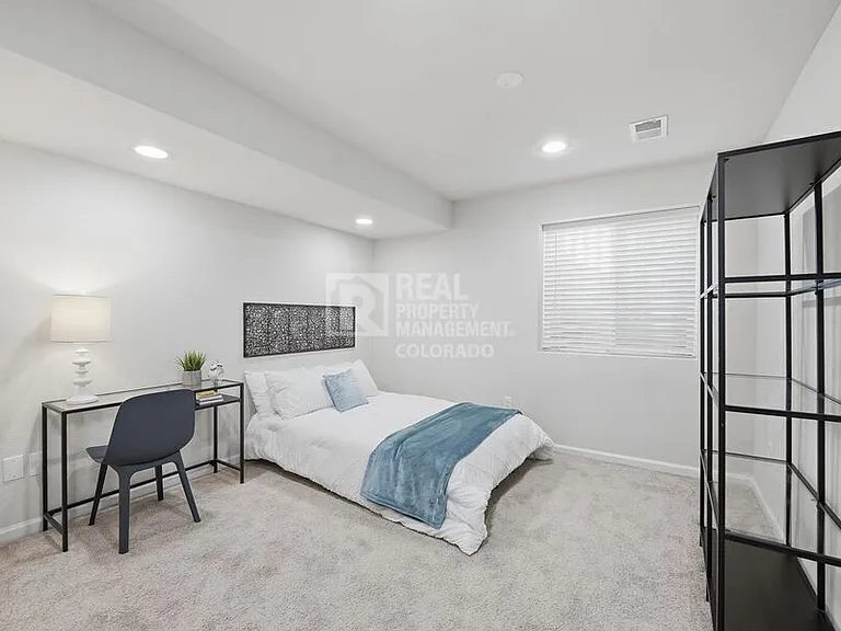 10468 Wagon Box Cir — Photo 37