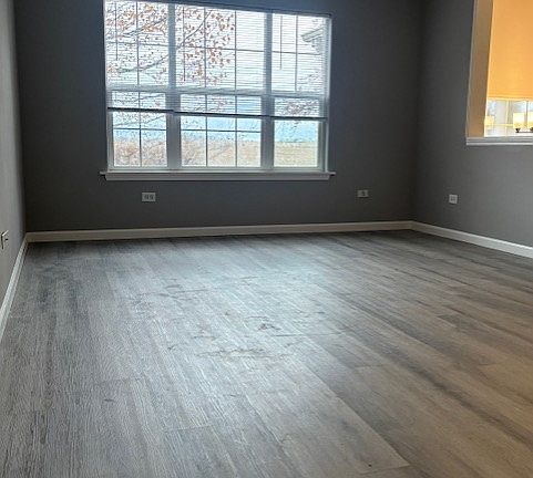 3rd image of 2723 Canyon Dr