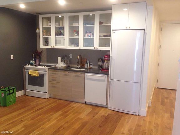 78993433-b2a6-4efb-bfee-307b97bdf127